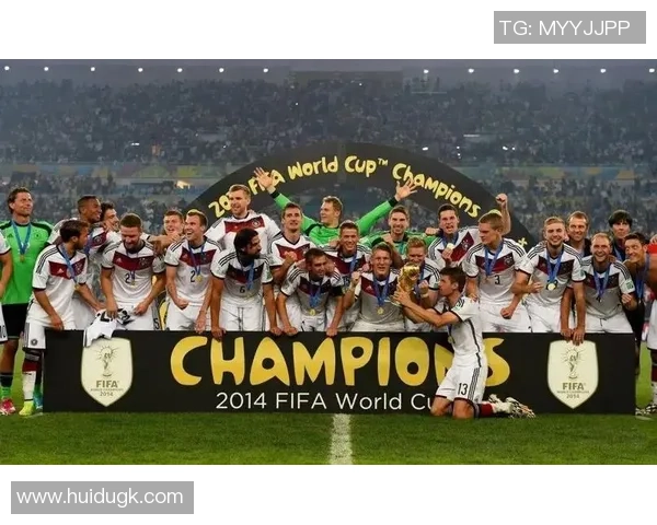 世界足坛最多俱乐部效力球员盘点 他在多家顶级球队留下足迹